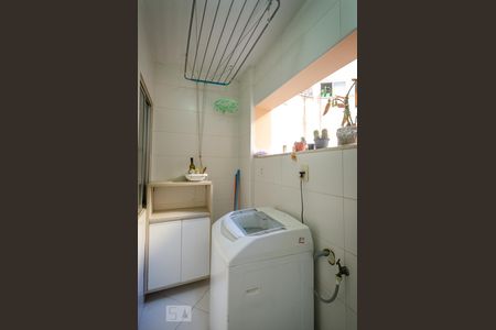 Apartamento para alugar com 70m², 2 quartos e 1 vaga Apartamento para alugar com 70m², 2 quartos e 1 vagaÁrea de Serviço