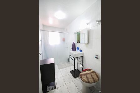 Apartamento para alugar com 71m², 2 quartos e sem vagaBanheiro