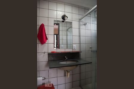 Banheiro da suíte de apartamento para alugar com 1 quarto, 35m² em Vila Monte Alegre, Ribeirão Preto