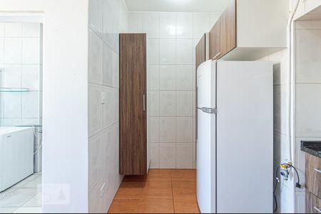 Cozinha de kitnet/studio para alugar com 1 quarto, 35m² em Santa Ifigênia, São Paulo