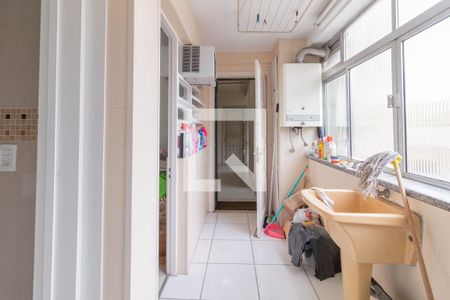 Apartamento à venda com 125m², 3 quartos e 1 vagaÁrea de Serviço