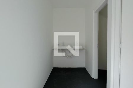 Casa para alugar com 400m², 5 quartos e 2 vagasFundos - lavabos