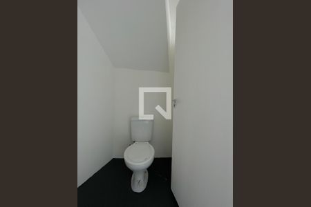 Casa para alugar com 400m², 5 quartos e 2 vagasFundos - lavabos