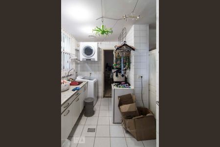 Casa à venda com 431m², 4 quartos e 5 vagasÁrea de Serviço