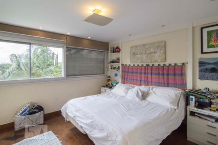 Quarto de casa à venda com 4 quartos, 431m² em Sumaré, São Paulo