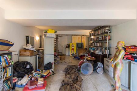 Casa à venda com 431m², 4 quartos e 5 vagasQuarto