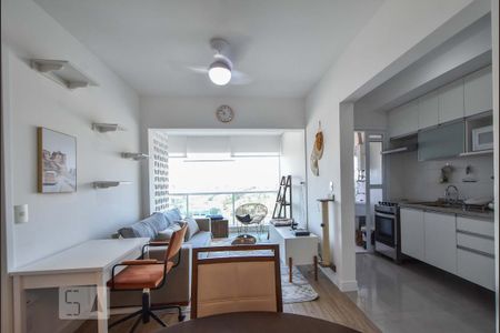 Sala de apartamento para alugar com 1 quarto, 50m² em Jardim Aeroporto, São Paulo