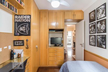 Apartamento à venda com 169m², 4 quartos e 3 vagas Apartamento à venda com 169m², 4 quartos e 3 vagasQuarto