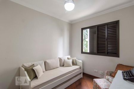 Apartamento à venda com 169m², 4 quartos e 3 vagas Apartamento à venda com 169m², 4 quartos e 3 vagasQuarto