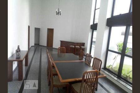 Apartamento à venda com 198m², 4 quartos e 3 vagasÁrea Comum