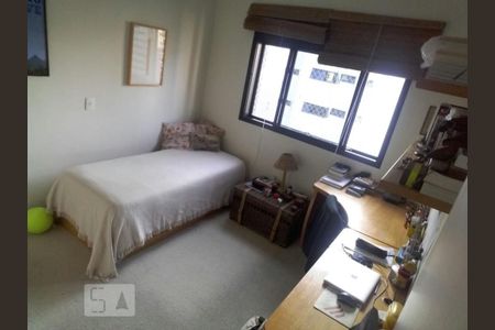 Quarto de apartamento à venda com 4 quartos, 198m² em Indianópolis, São Paulo