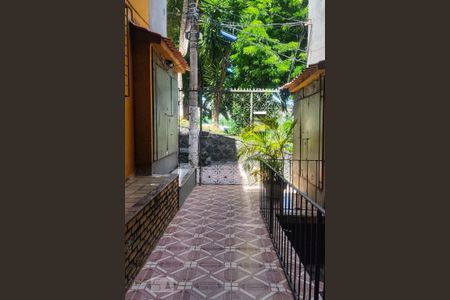 Apartamento para alugar com 45m², 2 quartos e sem vagaEntrada