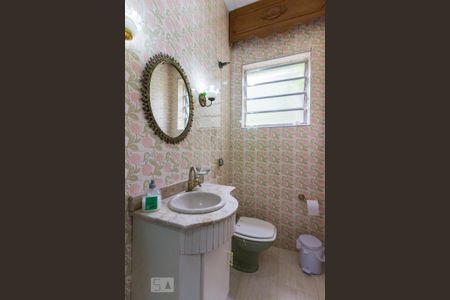 Casa à venda com 400m², 4 quartos e 5 vagasBanheiro