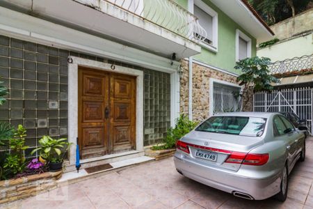 Casa à venda com 400m², 4 quartos e 5 vagasÁrea Externa