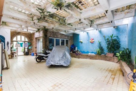 Casa à venda com 400m², 4 quartos e 5 vagasÁrea Externa