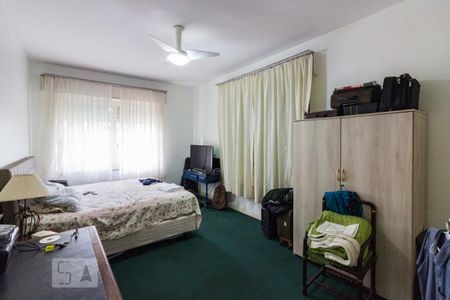 Casa à venda com 400m², 4 quartos e 5 vagasQuarto