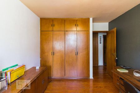 Apartamento à venda com 168m², 3 quartos e 2 vagasquarto