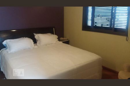 Quarto de apartamento para alugar com 4 quartos, 216m² em Santana, São Paulo