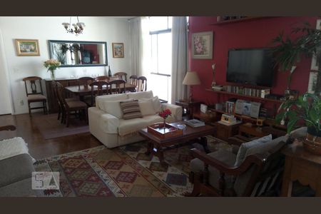 Apartamento à venda com 140m², 3 quartos e 1 vaga Apartamento à venda com 140m², 3 quartos e 1 vagaSala