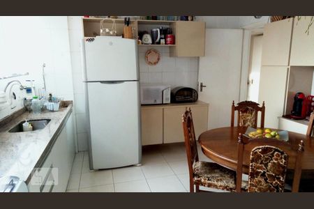 Apartamento à venda com 140m², 3 quartos e 1 vaga