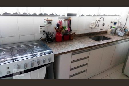 Apartamento à venda com 140m², 3 quartos e 1 vaga