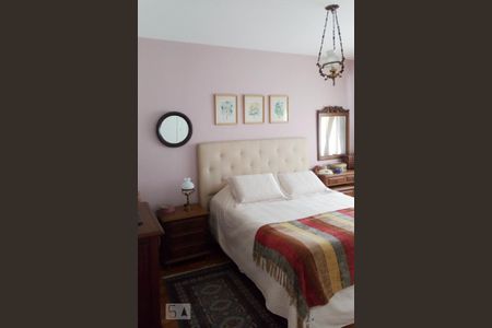 Apartamento à venda com 140m², 3 quartos e 1 vaga Apartamento à venda com 140m², 3 quartos e 1 vagaQuarto