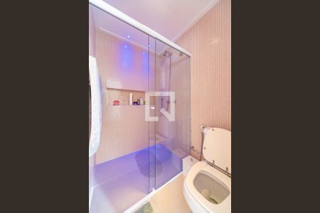 Apartamento à venda com 92m², 2 quartos e 3 vagasBanheiro do Quarto 2