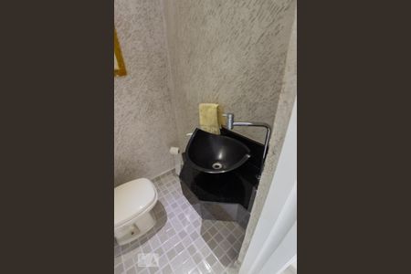 Casa à venda com 395m², 4 quartos e 3 vagasLavabo