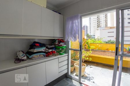 Casa à venda com 395m², 4 quartos e 3 vagasLavanderia