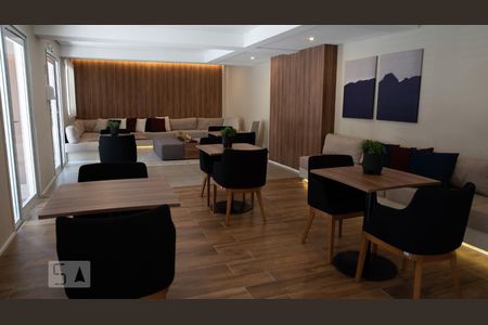 Apartamento à venda com 37m², 1 quarto e sem vagaSalao de Festa