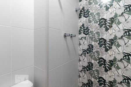 Apartamento à venda com 55m², 2 quartos e 1 vaga Apartamento à venda com 55m², 2 quartos e 1 vagaBanheiro 2