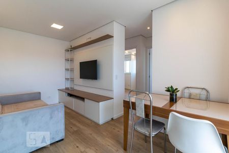 Apartamento à venda com 55m², 2 quartos e 1 vaga Apartamento à venda com 55m², 2 quartos e 1 vagaSala de Jantar
