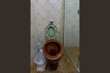 Casa à venda com 425m², 4 quartos e 3 vagasBanheiro Social