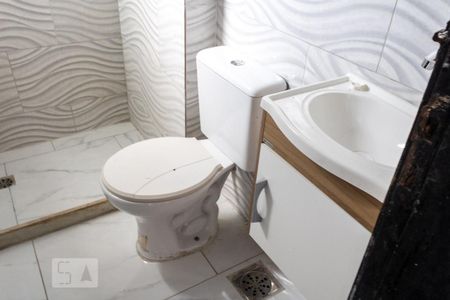 Apartamento para alugar com 45m², 2 quartos e 1 vaga Apartamento para alugar com 45m², 2 quartos e 1 vagaBanheiro