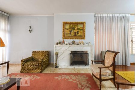 Casa à venda com 454m², 3 quartos e 5 vagas