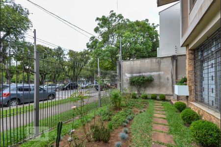 Casa à venda com 454m², 3 quartos e 5 vagas Casa à venda com 454m², 3 quartos e 5 vagasÁrea Externa