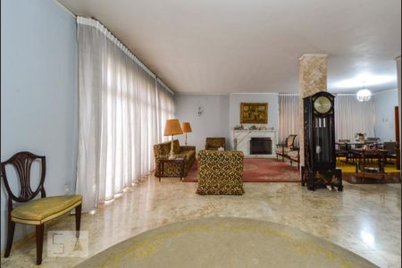 Casa à venda com 454m², 3 quartos e 5 vagas