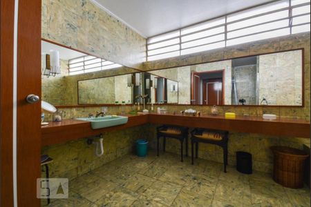 Casa à venda com 454m², 3 quartos e 5 vagas