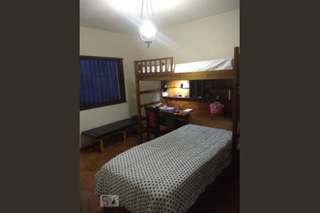 Casa à venda com 250m², 3 quartos e 3 vagas