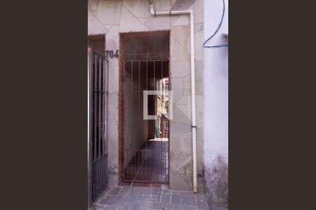 Casa para alugar com 27m², 1 quarto e sem vaga Casa para alugar com 27m², 1 quarto e sem vagaFachada
