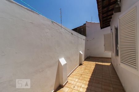 Casa para alugar com 116m², 3 quartos e 2 vagasQuintal