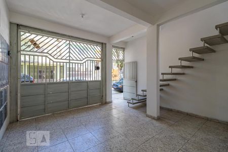 Casa para alugar com 67m², 1 quarto e 1 vaga Casa para alugar com 67m², 1 quarto e 1 vagaEntrada