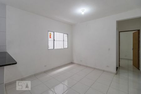 Sala de casa para alugar com 1 quarto, 43m² em Nova Aldeinha, Barueri