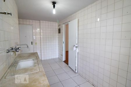 Apartamento à venda com 102m², 3 quartos e 1 vagaCozinha