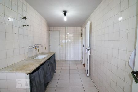 Apartamento à venda com 102m², 3 quartos e 1 vagaCozinha