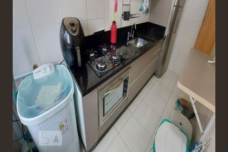 Apartamento à venda com 60m², 3 quartos e 1 vaga Apartamento à venda com 60m², 3 quartos e 1 vagaCozinha