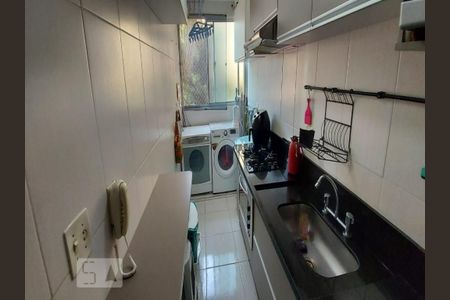 Apartamento à venda com 60m², 3 quartos e 1 vaga Apartamento à venda com 60m², 3 quartos e 1 vagaLavanderia