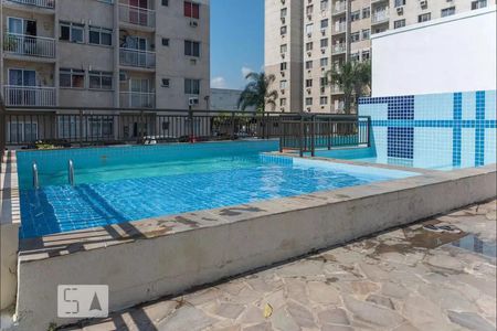Apartamento à venda com 50m², 2 quartos e sem vaga Apartamento à venda com 50m², 2 quartos e sem vagaPiscina