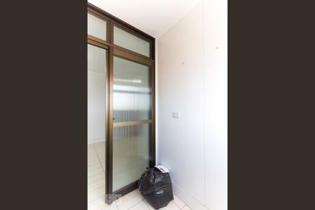 Apartamento à venda com 65m², 2 quartos e 2 vagasÁrea de Serviço