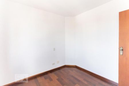 Apartamento à venda com 65m², 2 quartos e 2 vagasQuarto 2